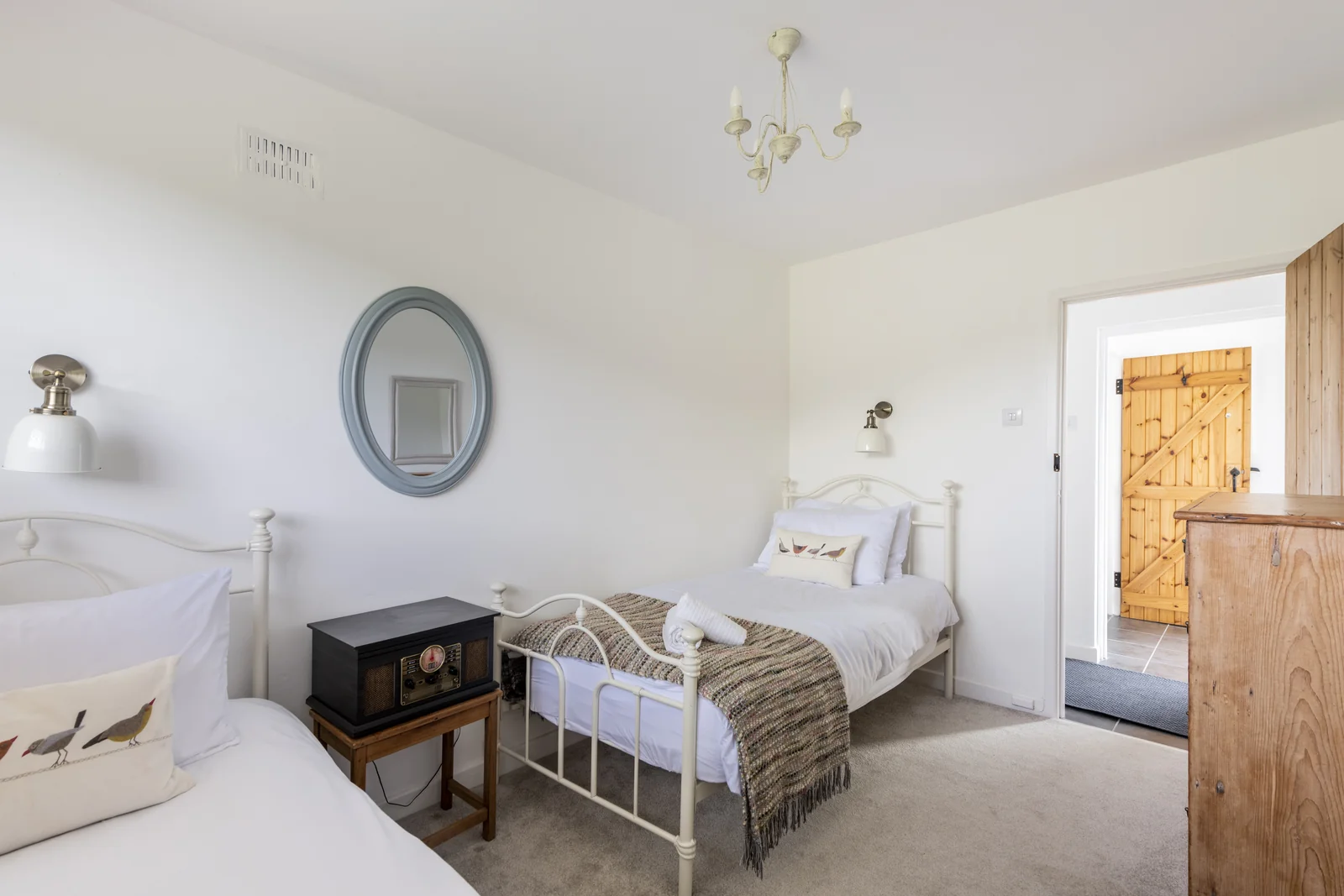 Ground floor twin bedroom